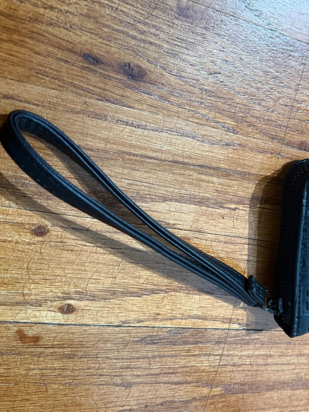 Steve Madden Black Logo Embossed Zip Around Wristlet Wallet Clutch
